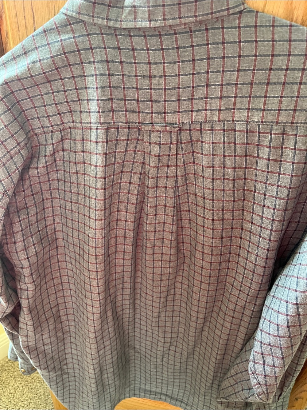 Men's Gray Plaid Button-Down Shirt - Long Sleeve Casual - Picture 4 of 9